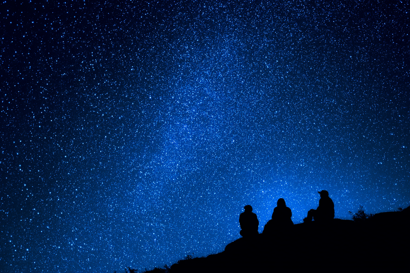 https://stellar-guide.com/wp-content/uploads/2025/09/about.png